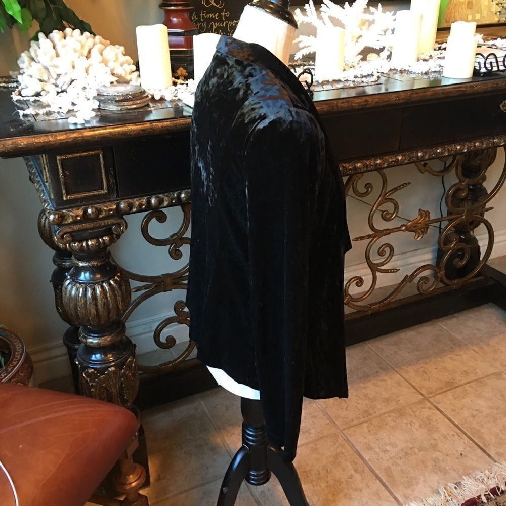 14 Luxurious Blazer BCBG - A perfect accompaniment - Picture 3 of 8